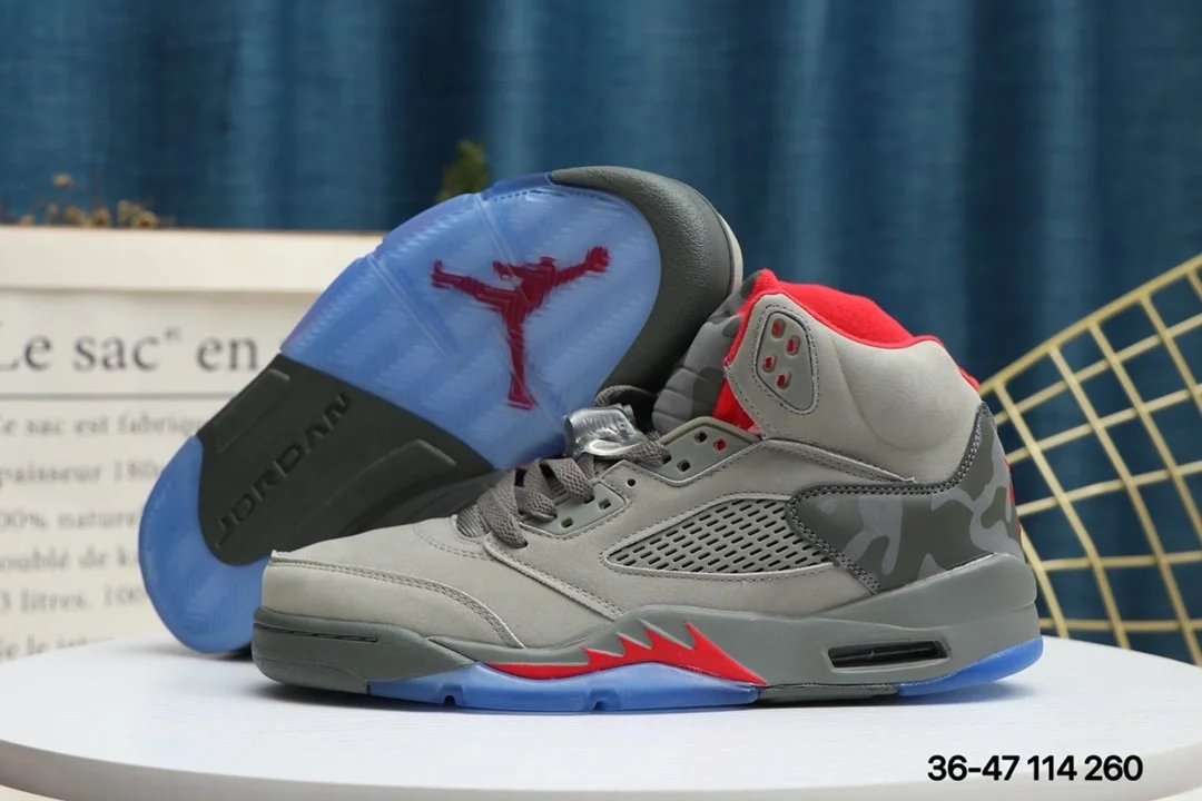 AJ5代 男女运动 篮球鞋 Air Jordan 5 “Camo” 货号：136027-051 乔5灰红麂皮迷彩