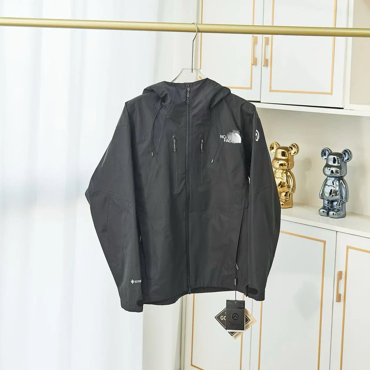 High quality Summit hard shell series assault suit!! Couple style!!