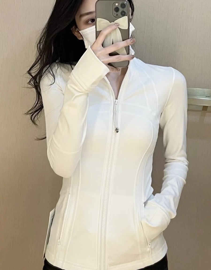 Lulu, stand up collar sports jacket!!