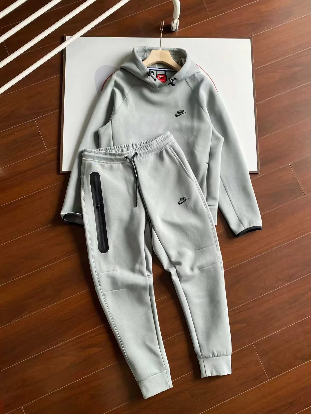 Windwalker Grey Set 7