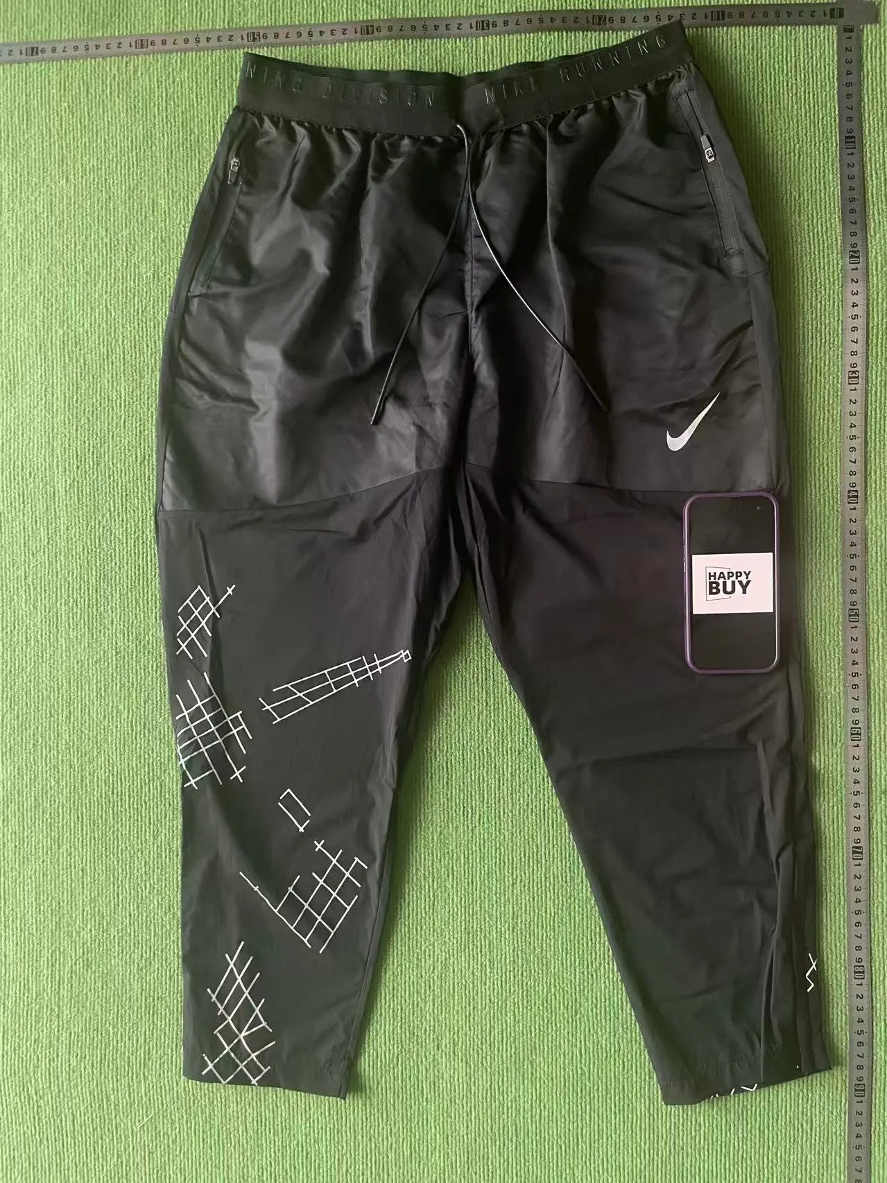 1. Reflective sports pants are the hottest pants in stock