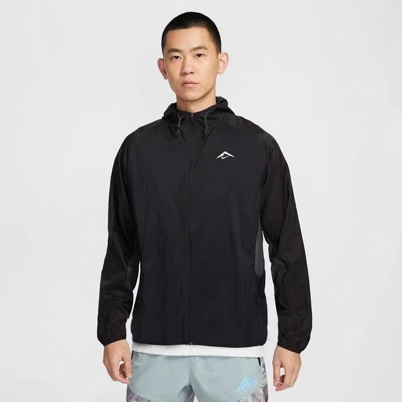 Nike Sunscreen Black
