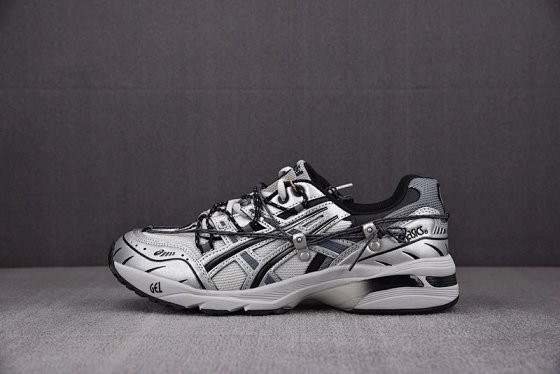 Men's shoes and women's shoes