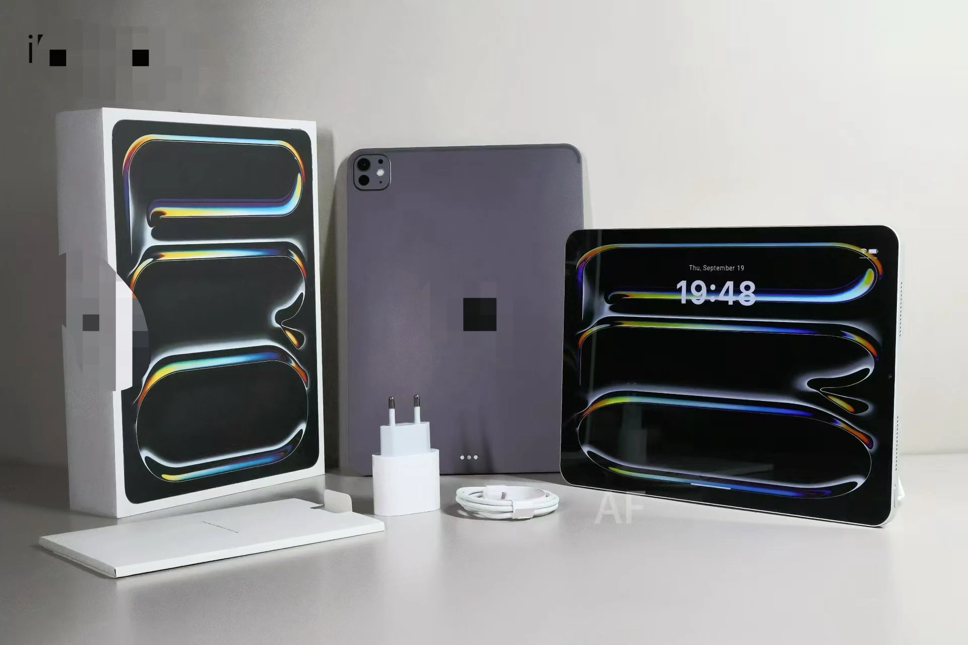 iPad 11 Pro 2024 Edition, Non-Quality Issues Not Eligible for Returns/Exchanges, Please Specify Color and Model When Placing Order