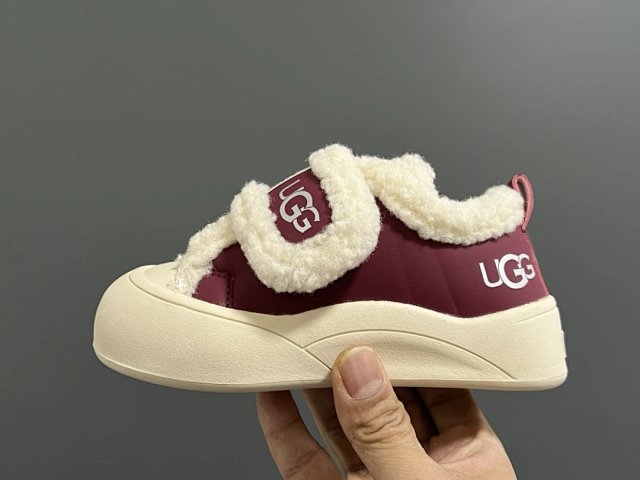 UGG Children's snow boots: seller detail photo 14
