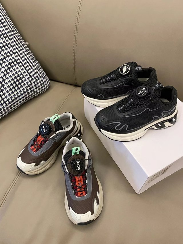 Salomon Children's Shoes: seller detail photo 12