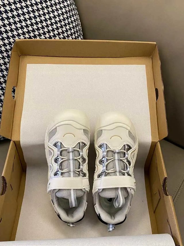 Nike children's Shoes: seller detail photo 8
