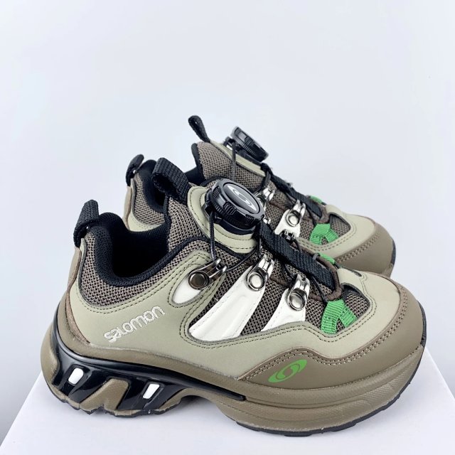 Salomon Children's Shoes: seller detail photo 9