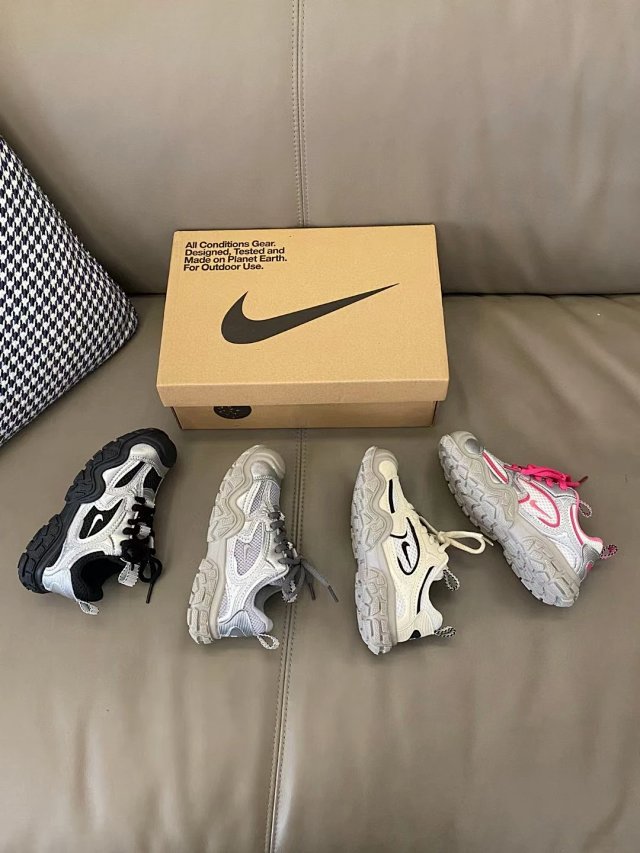 Nike children's Shoes: seller detail photo 11