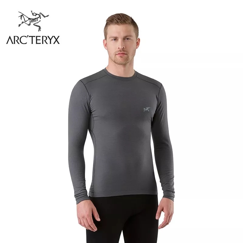 Men's Thermal Underwear Set with Logo Design