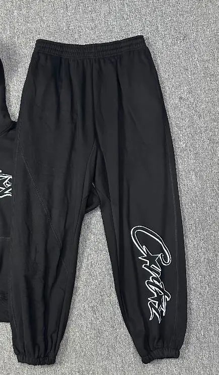 812 Black