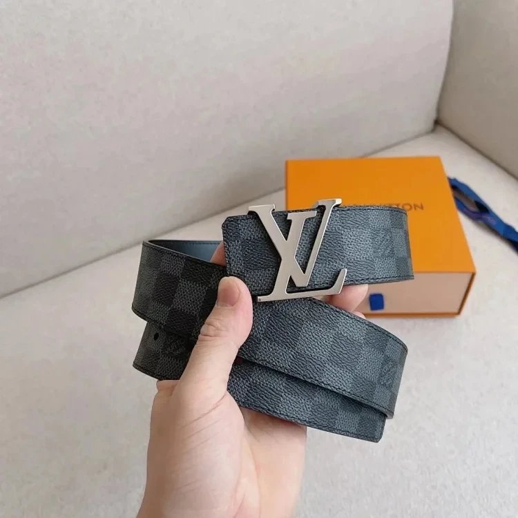 4cm Wide Leather Belt Premium Quality photo 3