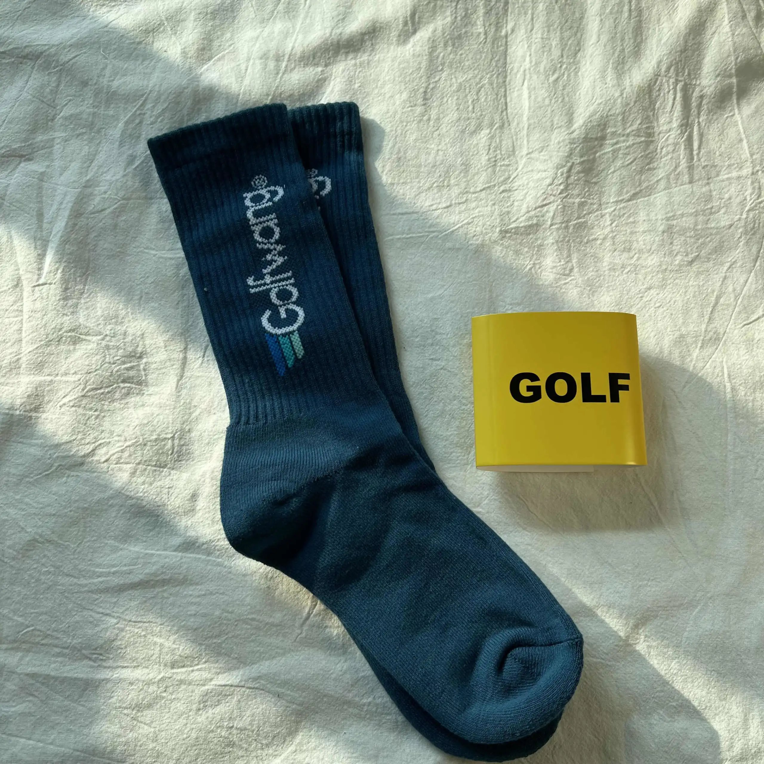 golf竖字母 蓝色