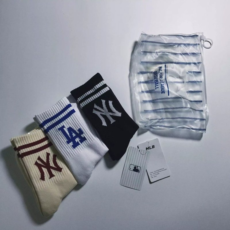 MLB NY LA socks