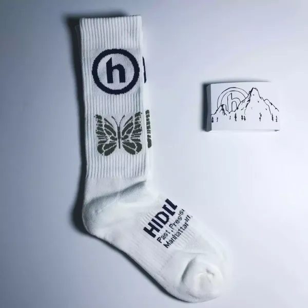hA. Butterfly Logo Crew Socks White - 3