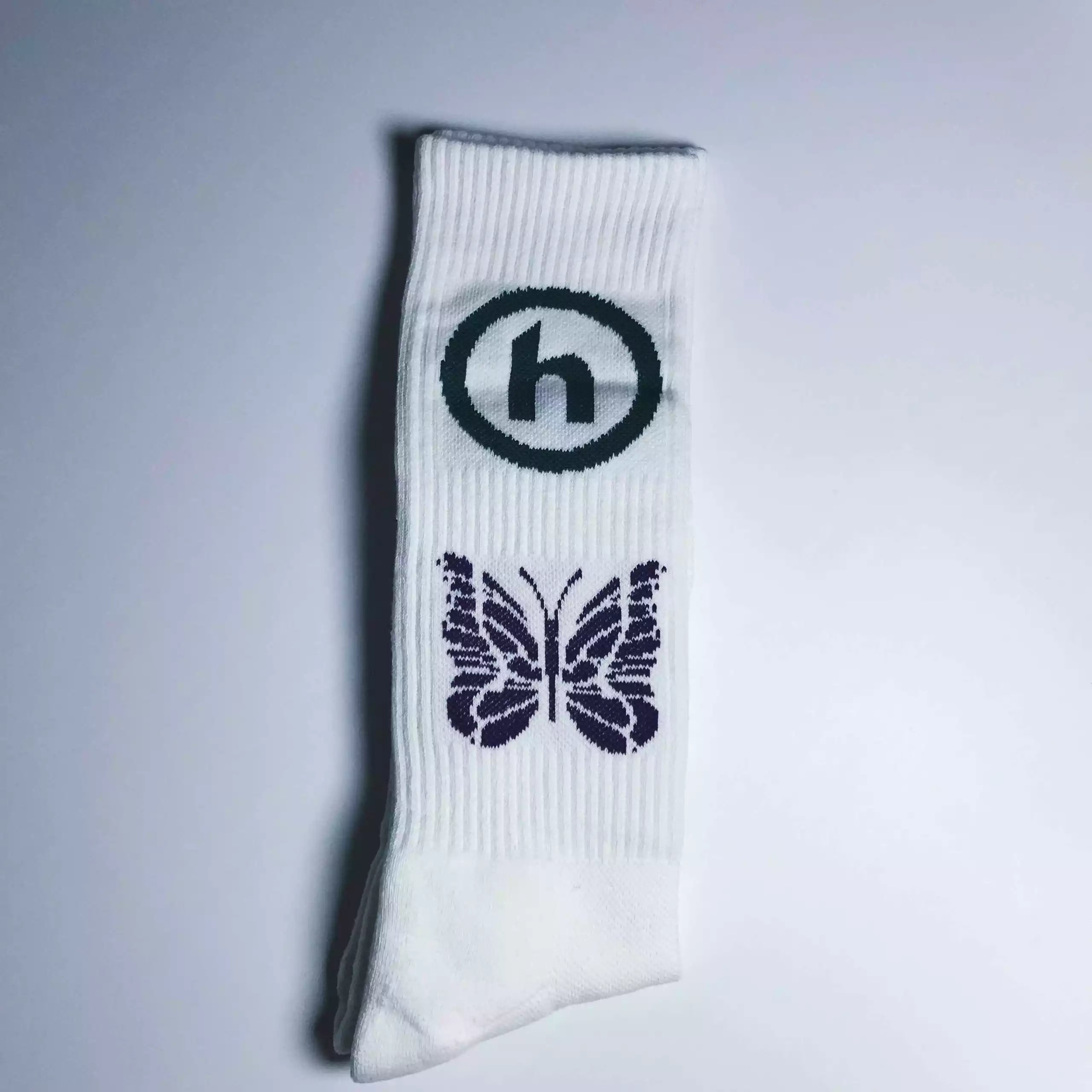 HOH0026 H白色绿H（紫蝴蝶)