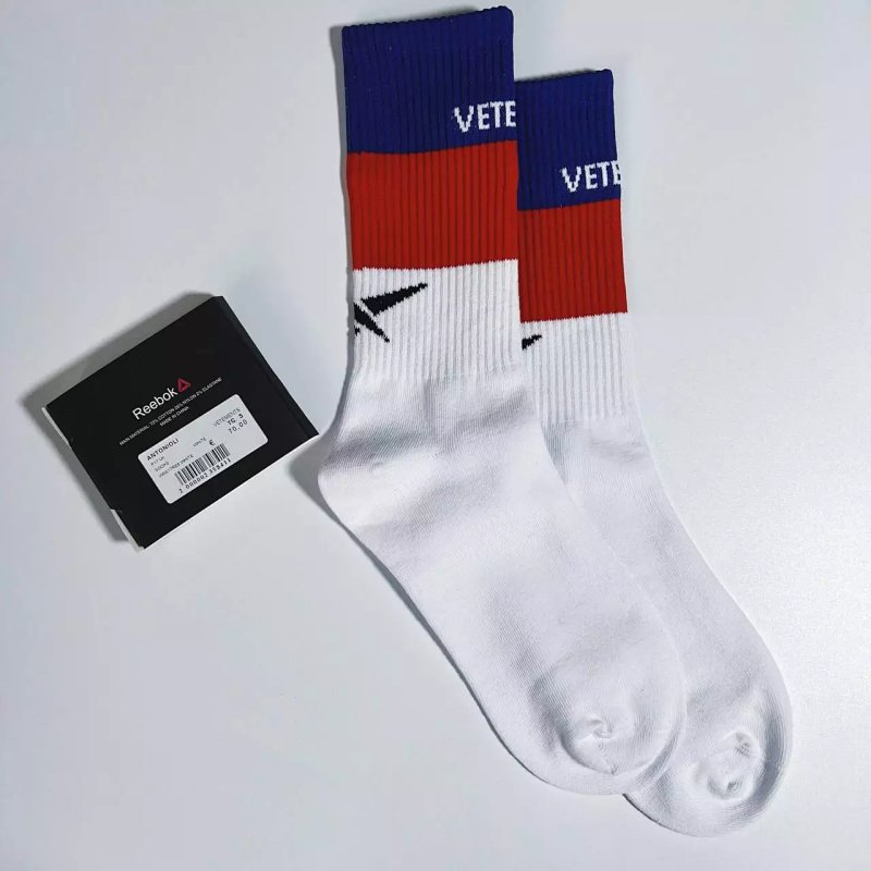 1:1 Vetements red and blue towel and flat socks 红蓝拼接潮流运动袜子