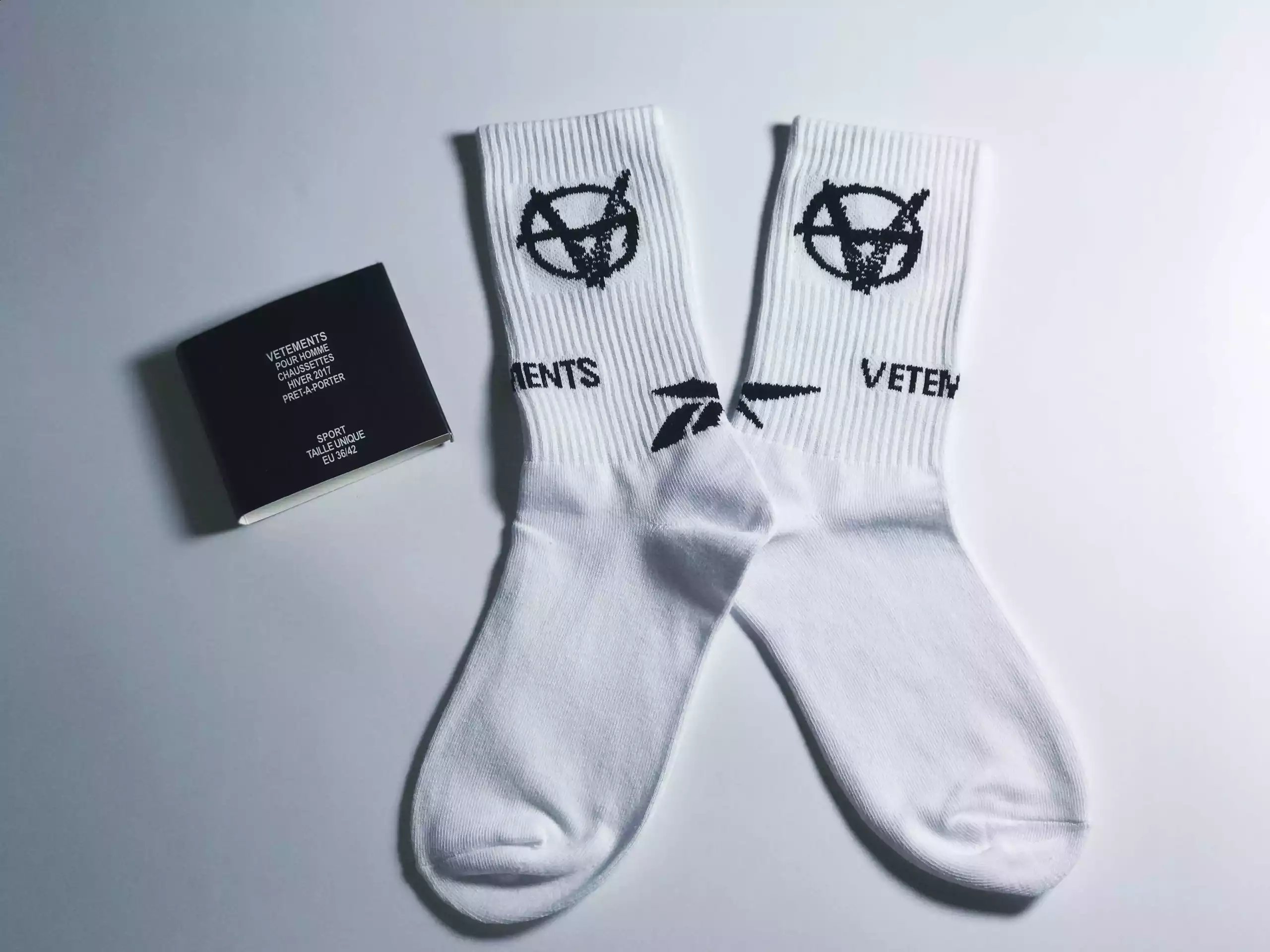 Vetements x Reebok Logo Socks Black - 4