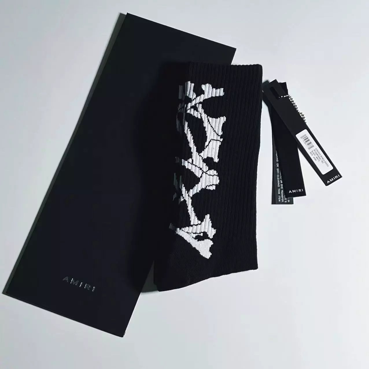 AMIRI Bone Logo Ribbed Scarf