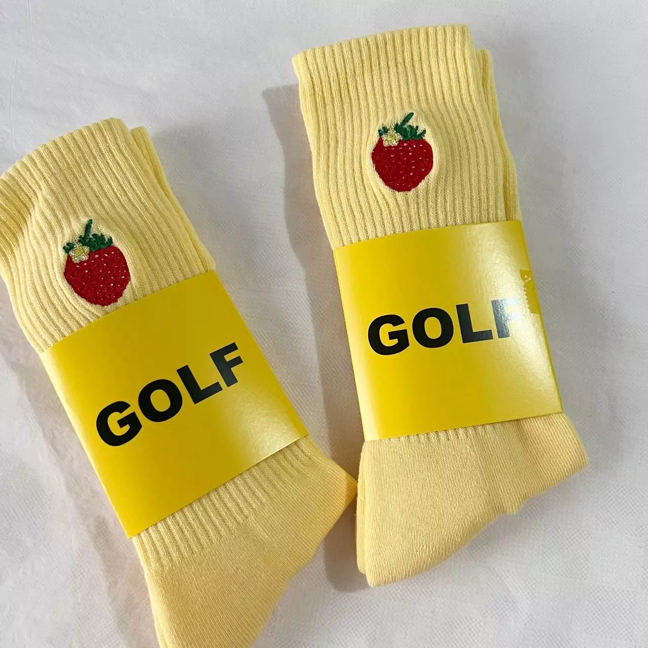 GOLF Strawberry Embroidered So