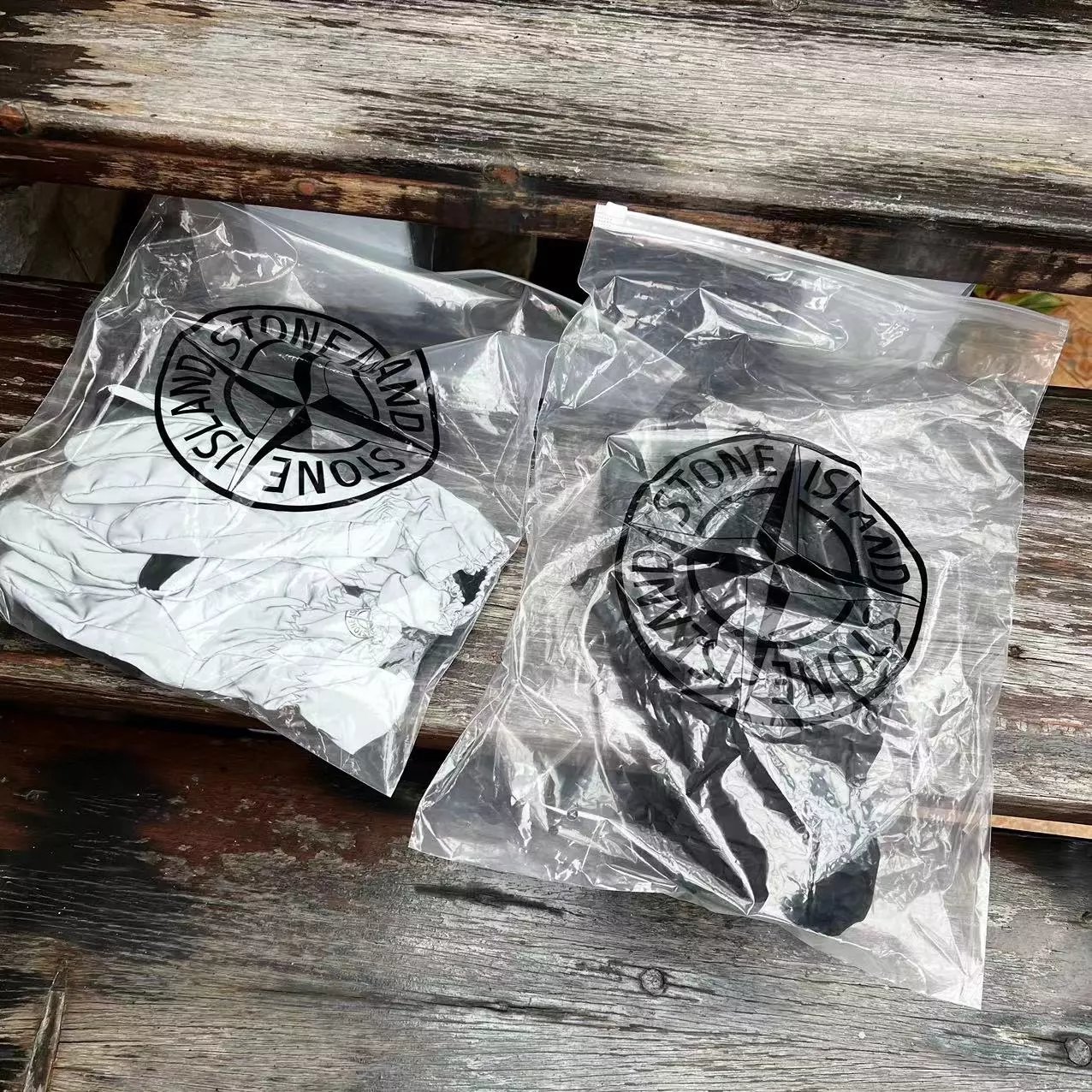 Stone Island Compass Logo T-Sh