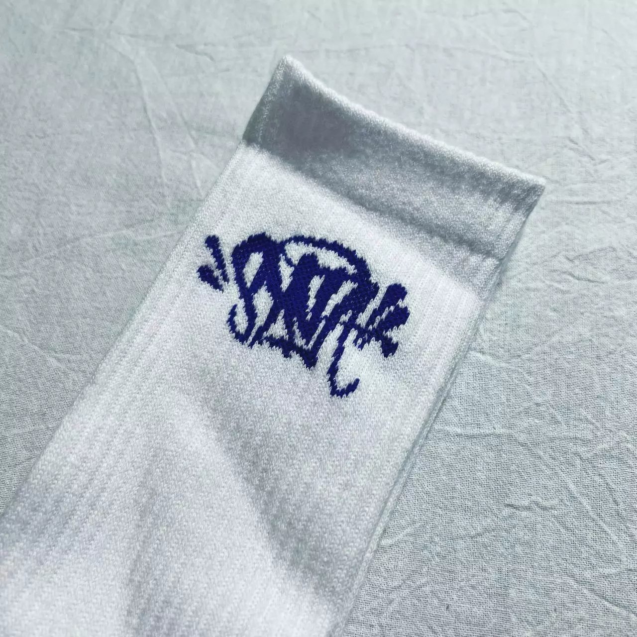 Design Sock with Graffiti Logo Black Socks - 14