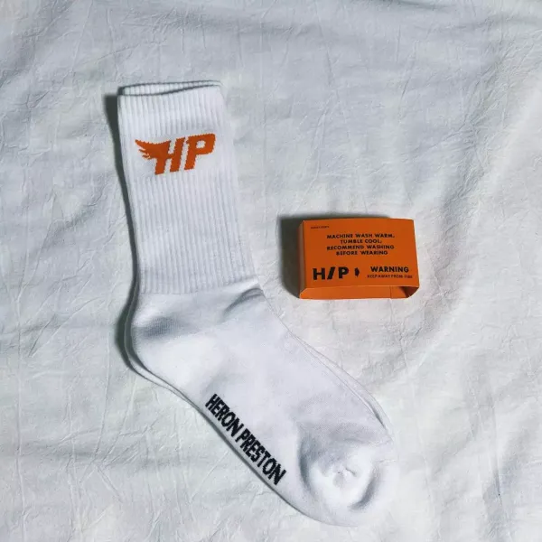 Design Heron Preston HP Logo Crew Socks White Socks - 3
