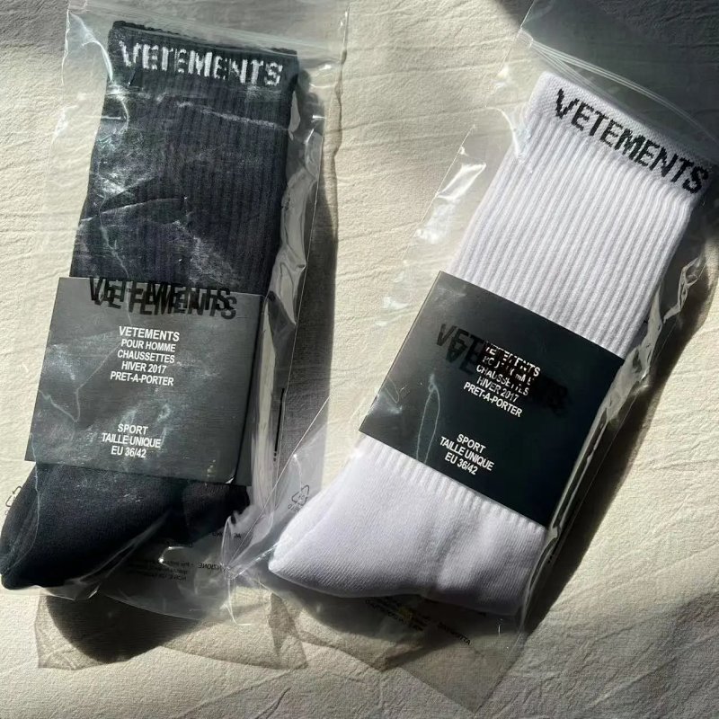VETEMENTS 2024 new socks(towel version) VT袜口螺纹字母袜子 毛巾底