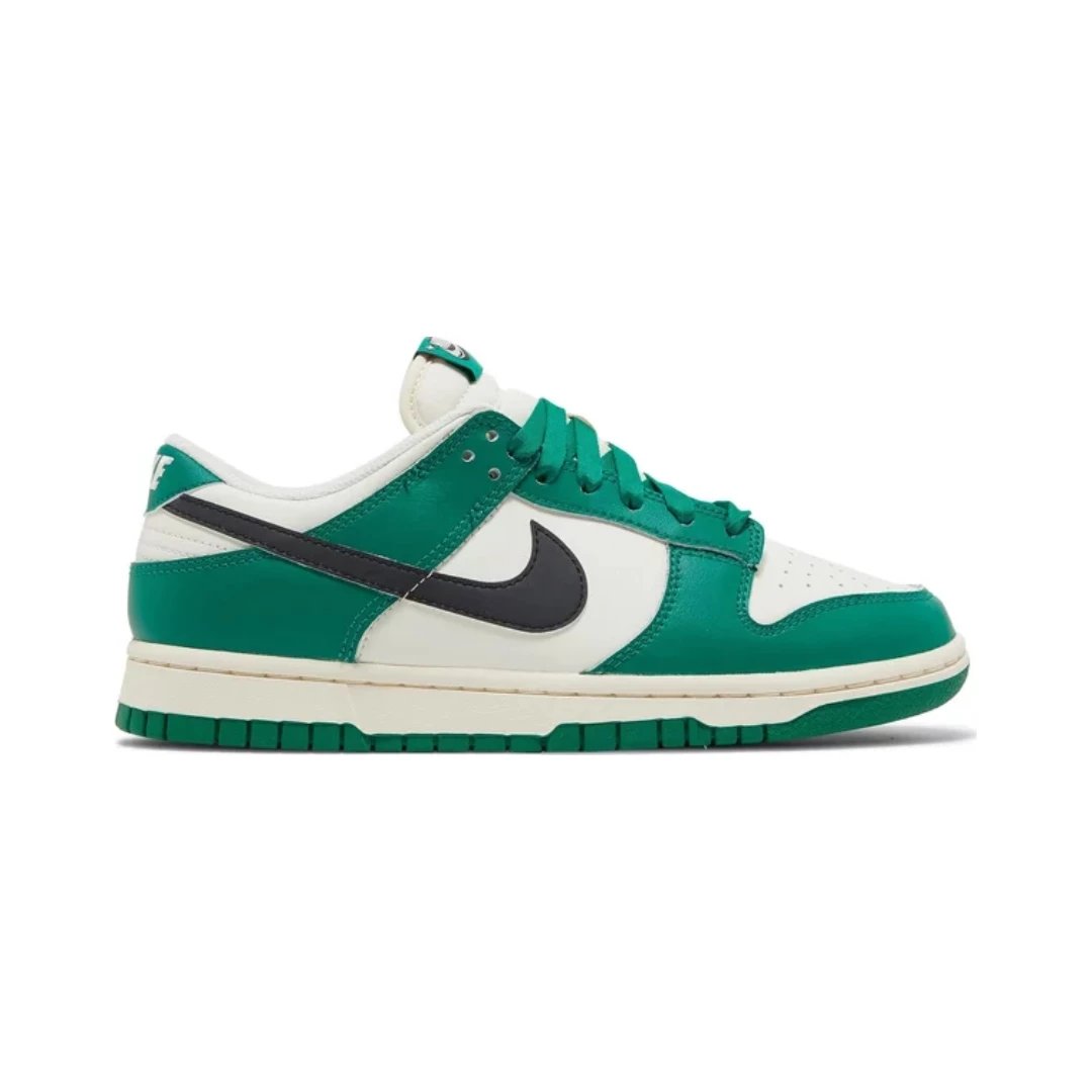 Nike Sneakers Dunk Low — Lottery Pack - Malachite