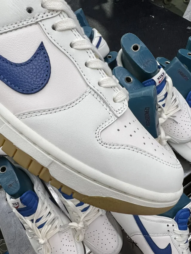 Nike Sneakers Dunk Low product detail image 21