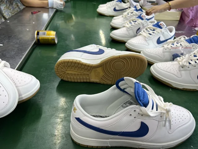 Nike Sneakers Dunk Low product detail image 27