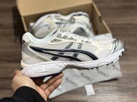 Asics Gel Kayano — seller photo 2