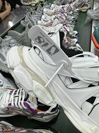 Balenciaga Track No LED — seller photo 3