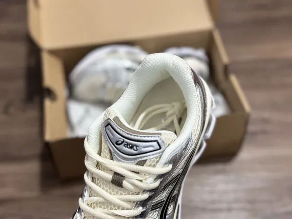 Asics Gel-Kayano 14 Pink Silver Running Shoes - 33