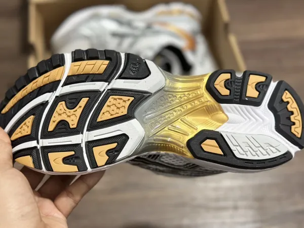 Asics Gel-Kayano 14 Pink Silver Running Shoes - 39