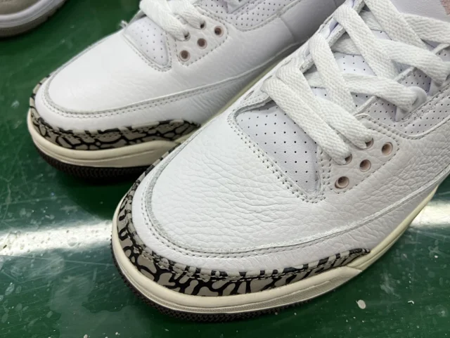Jordan Sneakers Air 3 product detail image 32