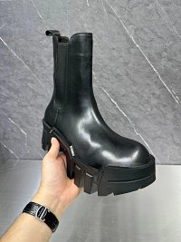 Balenciaga Bulldozer — seller photo 6