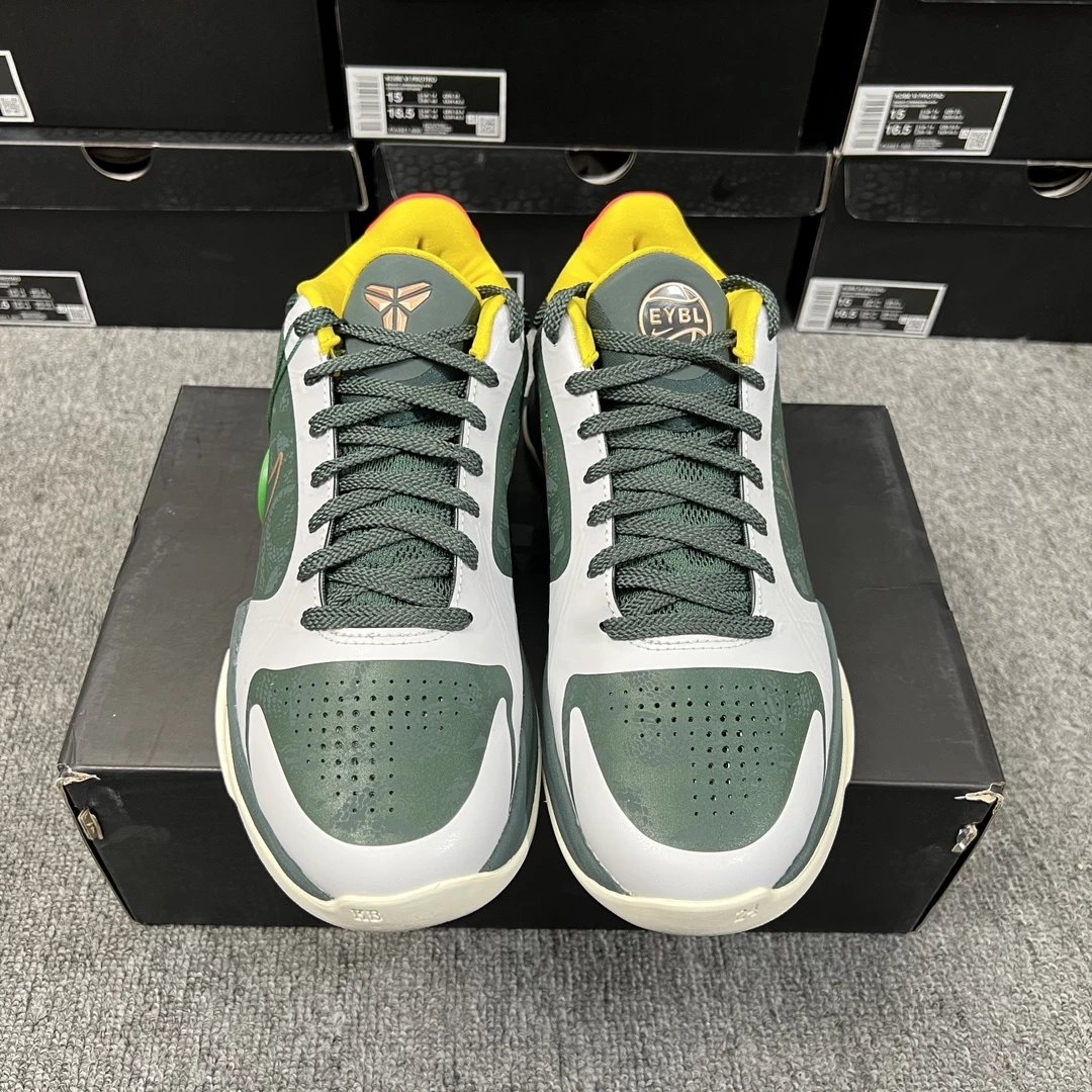 Nike Sneakers Kobe 5 Basketball image 11