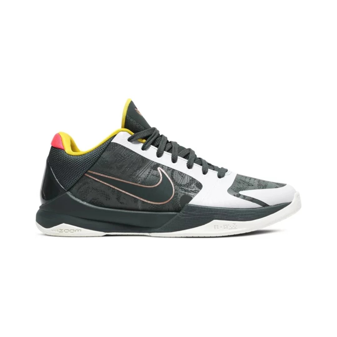 Nike Sneakers Kobe 5 Basketball — EYBL