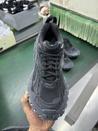 Balenciaga Defendedr — seller photo 3