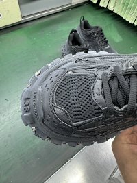 Balenciaga Defendedr — seller photo 5