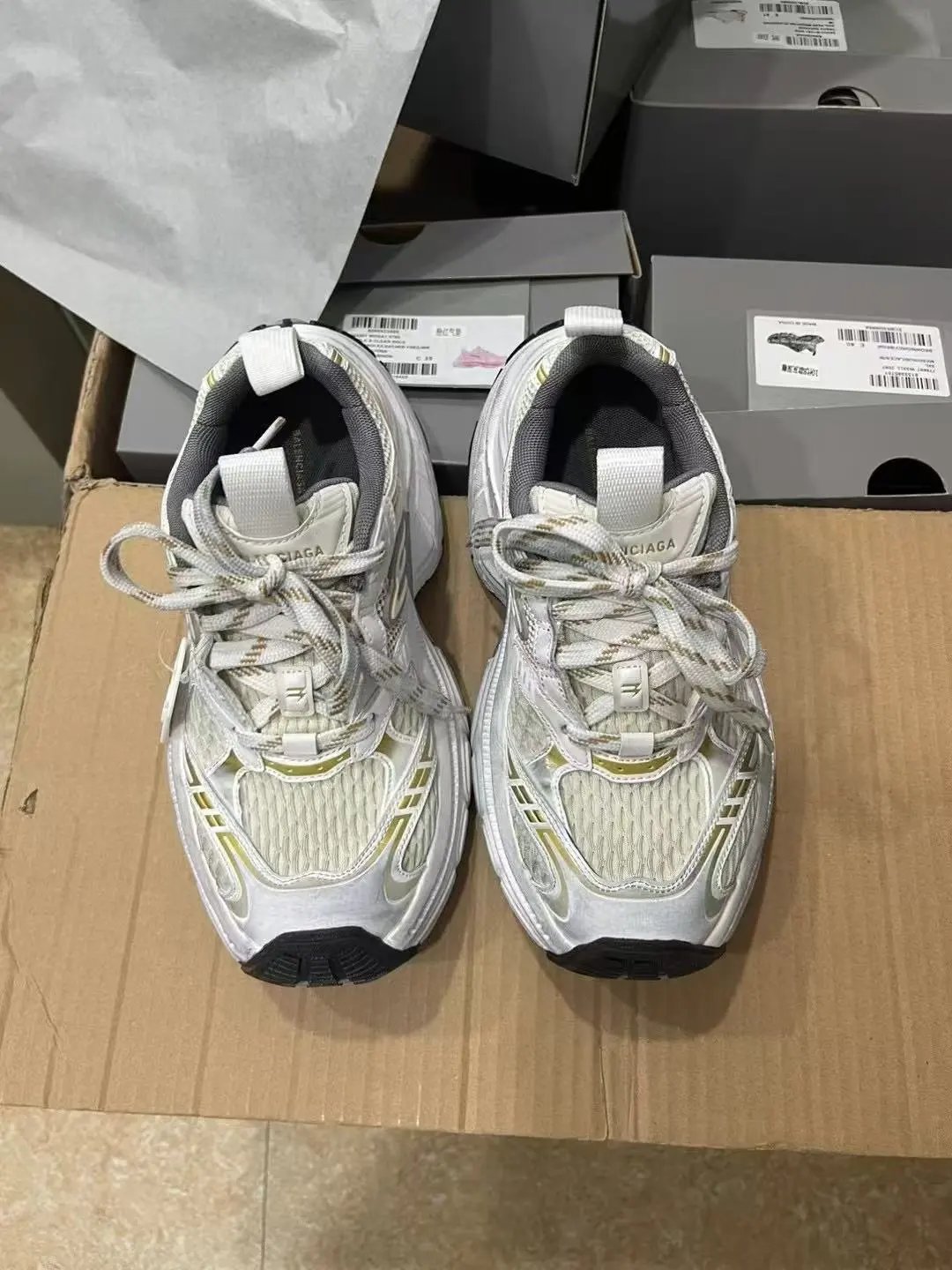 Balenciaga 6XL / 10XL image 3