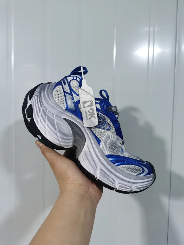 Balenciaga 6XL / 10XL product detail image 33