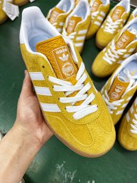 Adidas Gazelle — seller photo 9