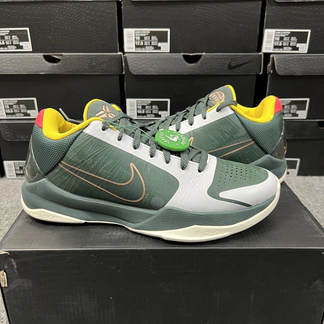 Nike Sneakers Kobe 5 Basketball image 10