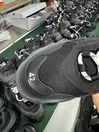 Balenciaga Triple S — seller photo 6