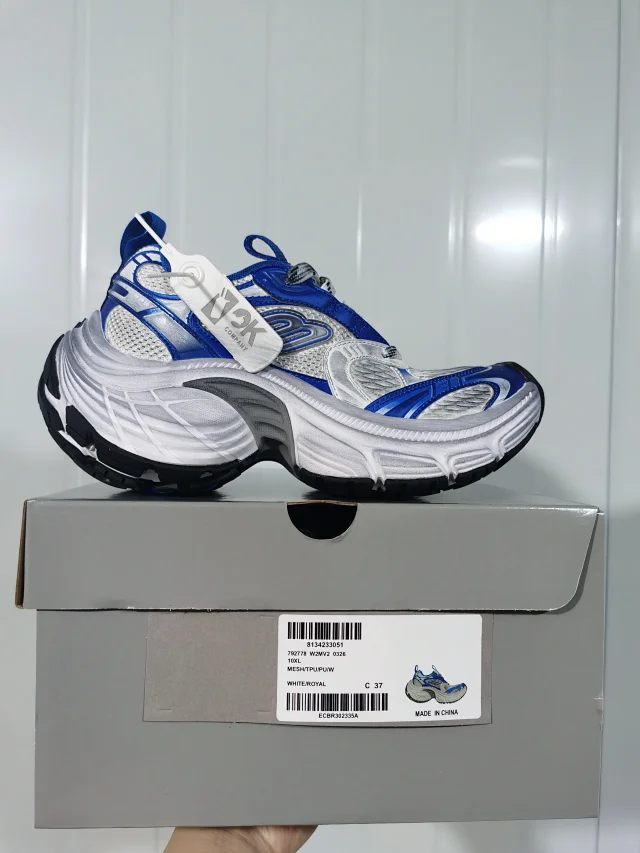 Balenciaga 6XL / 10XL product detail image 32