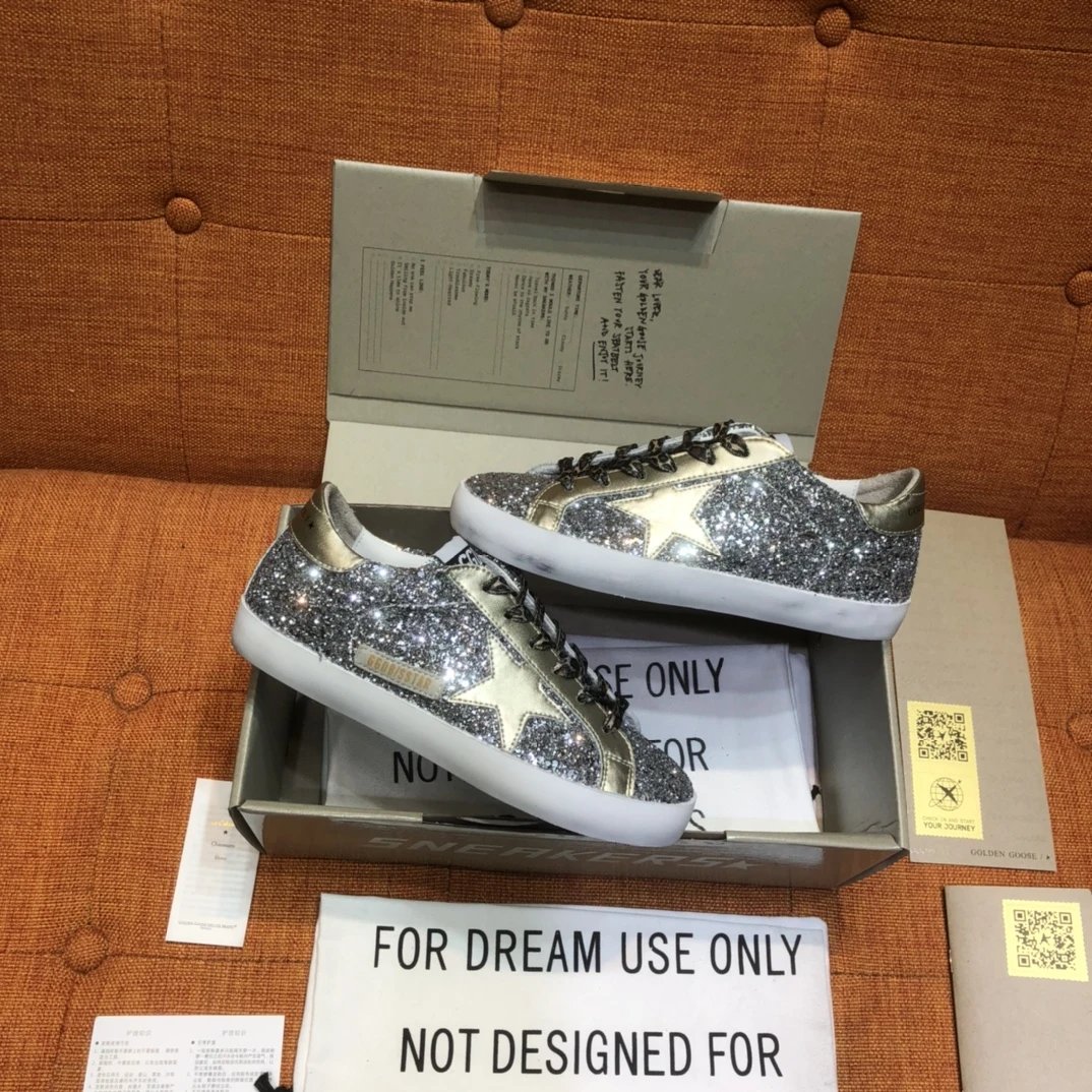 Golden Goose Sneakers Super-Star low-top star image 13