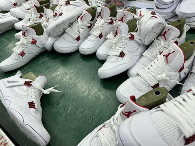 Jordan Sneakers Air 4 product detail image 24