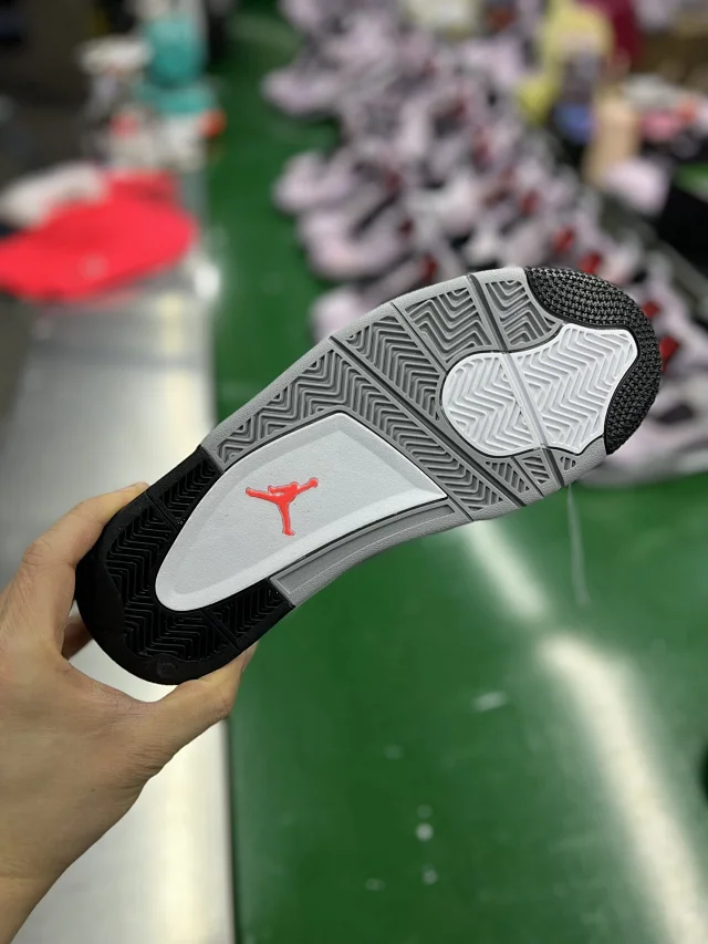 Jordan Sneakers Air 4 product detail image 15